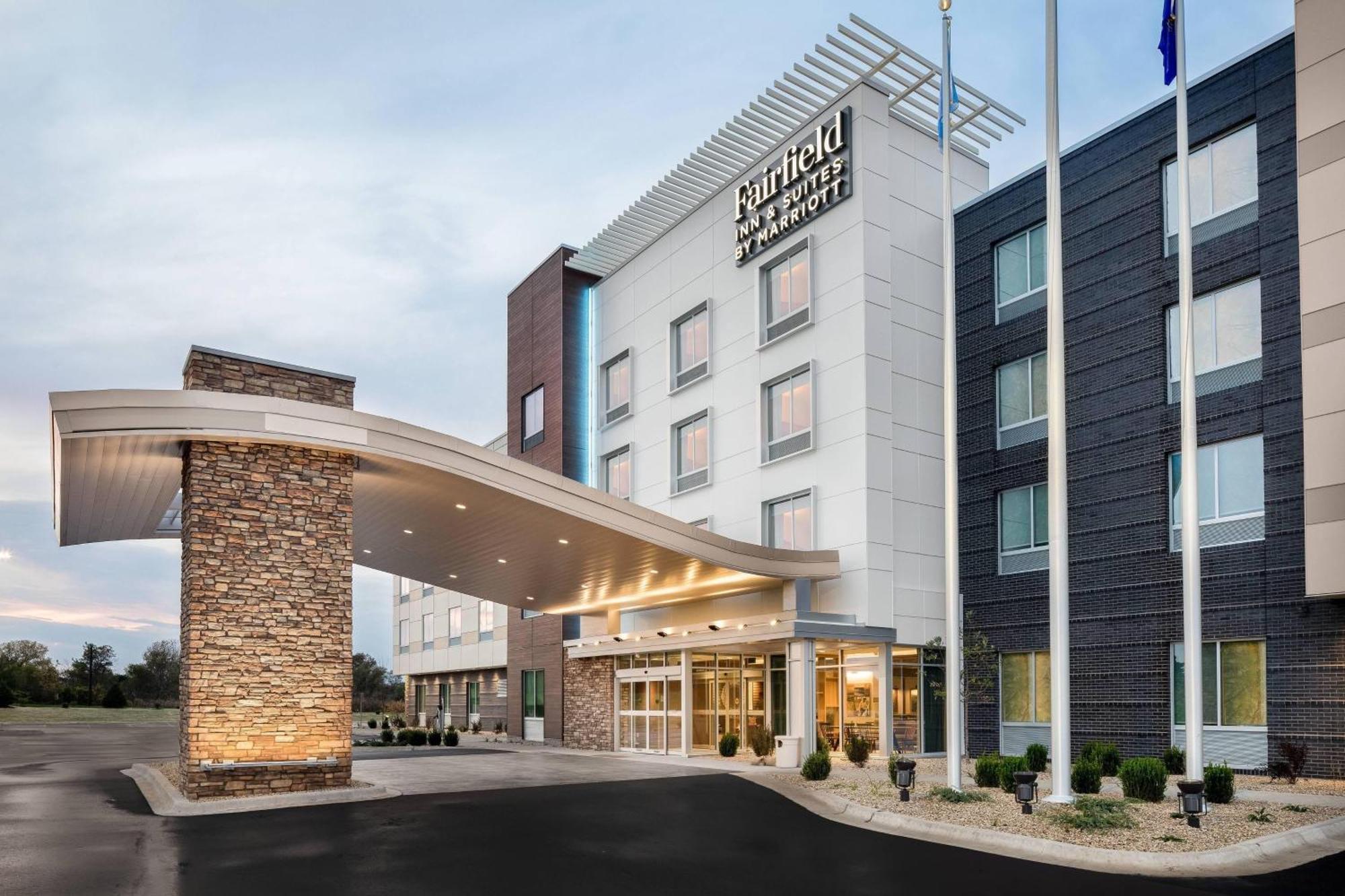 Fairfield Inn & Suites By Marriott Kenosha Pleasant Prairie Extérieur photo